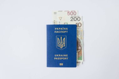 Ukrayna biyometrik pasaportu ve Birleşmiş Milletler 'den Ukrayna' dan gelen mültecilere yapılan ödemeler - 710 PLN. Ukraynalılara Destek.