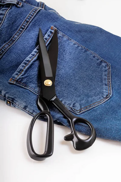 Tailor Scissors Lie Sewing Blank Made Denim Close View — Fotografia de Stock