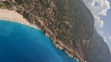 Bulutlarda birinci şahıs olarak paragliding