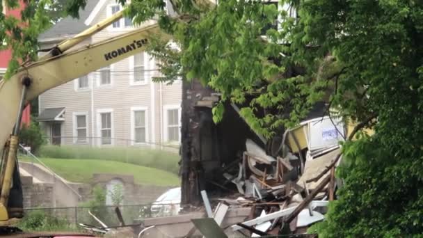 Demolition Old Industrial Building Excavator Working Get Rid Rubbish Demolition — Vídeo de Stock
