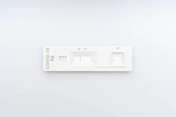 Selbstdiagnose Kit Test Auf Weißem Hintergrund — Stockfoto