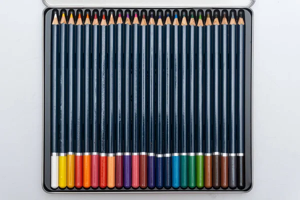 Różne Kolorowe Ołówki Białym Tle — Zdjęcie stockowe