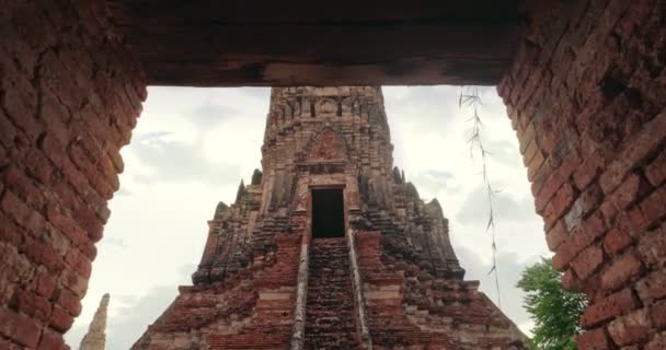 ワット チャイワタナム寺院の塔 アユタヤの有名な寺院の一つ アユタヤ歴史公園の寺院 アユタヤ県 ユネスコ世界遺産 — ストック動画