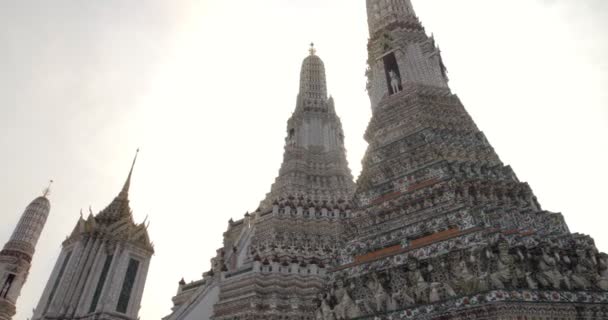 Wat Arun Ratchawararam Ratchawaramahawihan Wat Arun Templo Budista Bangkok Tailândia — Vídeo de Stock