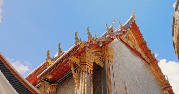 Tempel Bangkok Thailand Med Blå Himmel Wat Ratchabophit Buddhistiska Kungliga — Stockvideo