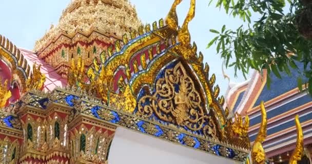 Närbild Det Gyllene Taket Wat Phra Kaew Grand Palace Den — Stockvideo