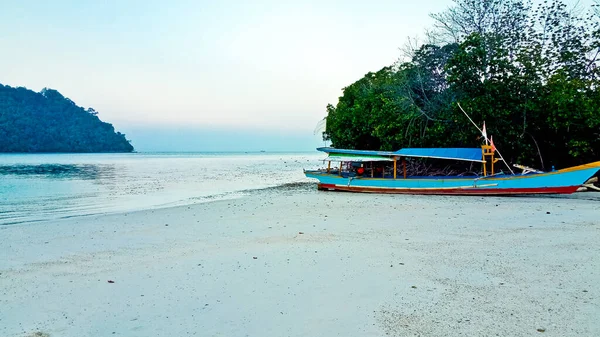 Vista Panorámica Playa Del Paraíso Tropical Isla Pahawan Lampung Sumatera — Foto de Stock