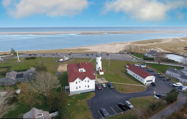 Chatham, Cape Cod Deniz Feneri ve Sahil Güvenlik Hava Üssü