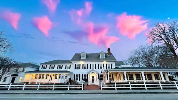 Chatham, Cape Cod 'daki Tarihi Wayside Oteli.