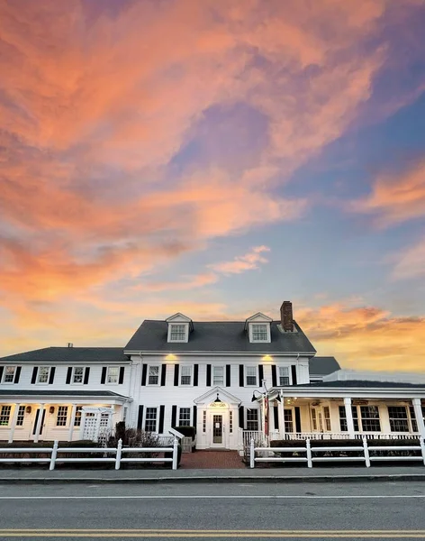 Chatham, Cape Cod 'daki Tarihi Wayside Oteli.