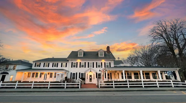 Chatham, Cape Cod 'daki Tarihi Wayside Oteli.