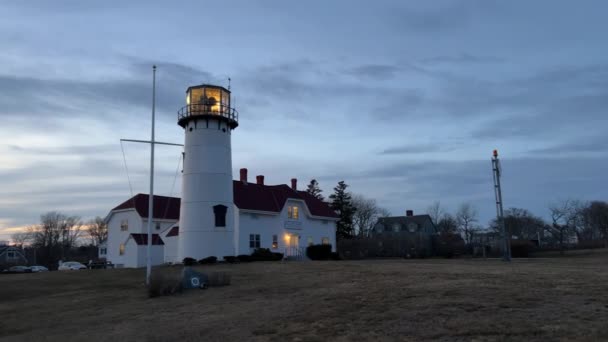 Chatham Cape Cod Lighthouse Night Beacon — Stockvideo