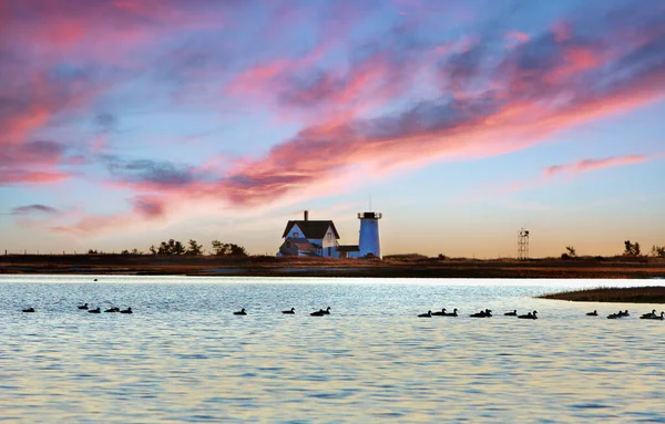 Stage Harbor Leuchtturm Sonnenuntergang Bei Chatham Cape Cod — Stockfoto