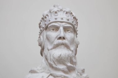 Mindaugas - Litvanya Kralı Vytautas Büyük Savaş Müzesi 'nde heykel, Kaunas, Litvanya 9 Nisan 2022