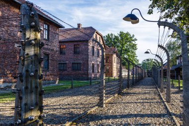 Auschwitz - Birkenau toplama kampı. Soykırım anıtı. Oswiecim, Polonya, 17 Temmuz 2022.