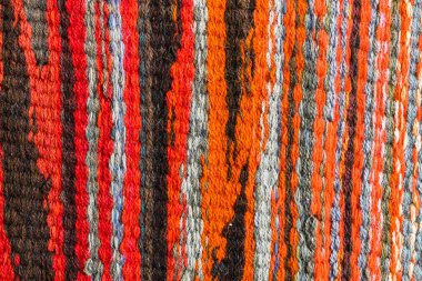 Soyut süslemeli eski bir halı dokusu..