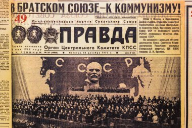 SSCB Sovyet gazetesi Grutas parkında. Druskininkai, Litvanya, 12 Eylül 2022.