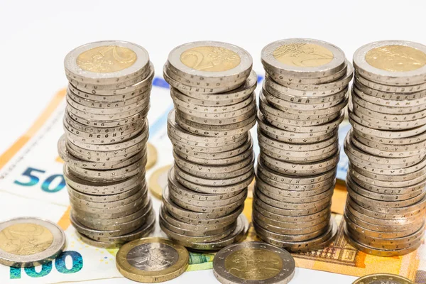 Avro Banknotlarının Üzerindeki Avro Sikkeleri Zenginlik Finans Tasarruf Para Kavramı — Stok fotoğraf