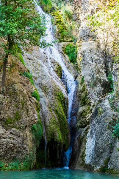 Wodospad Kaya Bunar Bułgarii Pobliżu Veliko Tarnovo — Zdjęcie stockowe