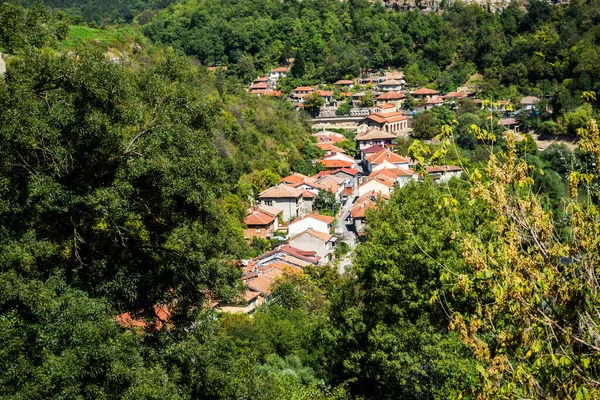 ブルガリアの美しいヴェリコ タルノヴォの町の風景 — ストック写真