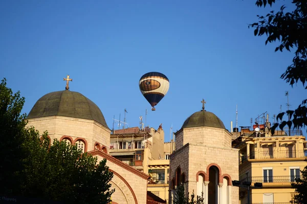 Thessaloniki Grécia Agosto 2017 Voo Balão Sobre Área Com Santa — Fotografia de Stock