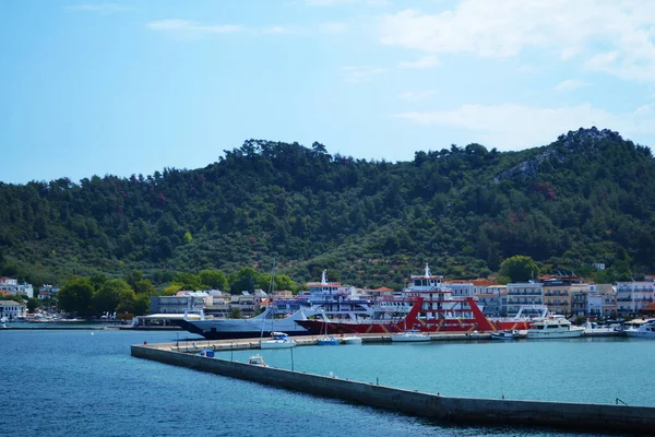 Limenas Thassos Srpna 2017 Námořní Přístav Limenasu Ostrov Thassos Řecko — Stock fotografie