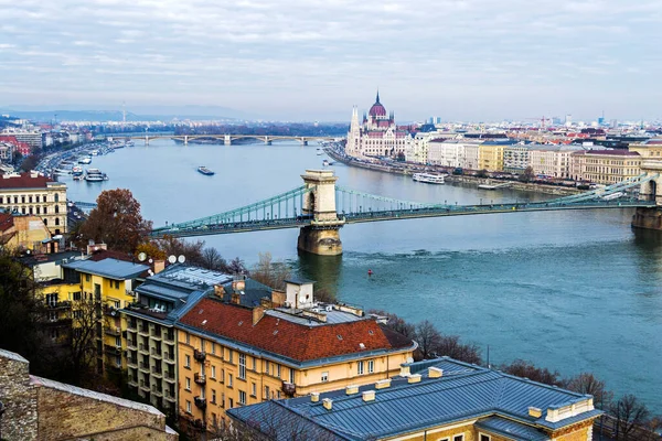 Вид Дунай Парламент Мосты Остров Маргарет — стоковое фото