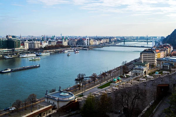 Будапест Хангария Ноября 2019 Года Река Дунай Мост Элизабет Мост — стоковое фото