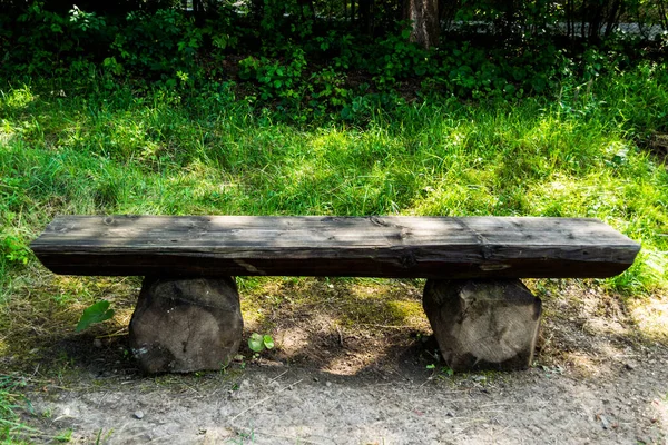 Banc Rustique Dans Jardin — Photo