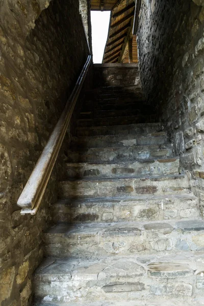 Corredor Subterrâneo Com Escadas Pedra Velhas Para Sair Mosteiro Neamt — Fotografia de Stock