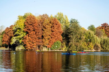 Alexandru Ioan Cuza Parkı, Titan Parkı ya da IOR Parkı olarak da bilinir. Bükreş, Romanya.