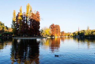 Alexandru Ioan Cuza Parkı, Titan Parkı ya da IOR Parkı olarak da bilinir. Bükreş, Romanya.