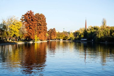 Alexandru Ioan Cuza Parkı, Titan Parkı ya da IOR Parkı olarak da bilinir. Bükreş, Romanya.