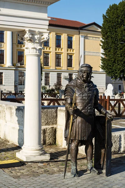 Alba Iulia Roumanie Août 2020 Statue Bronze Devant Musée Principia — Photo
