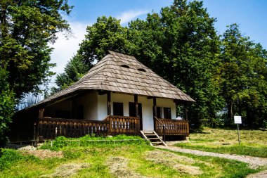 SUCEAVA, ROMANIA - 21 Haziran 2019: Bucovina Village Museum veya Bukovina Ulusal Müzesi.