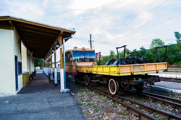 Oravita Romania September 2019 Oravita火车站始建于1849年 是罗马尼亚第一条位于街道上方的行人电梯站 也是罗马尼亚第一条也是最古老的山线 — 图库照片