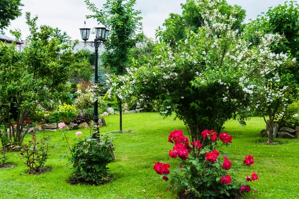 Jardin Monastère Orthodoxe Varatec Roumanie Europe — Photo