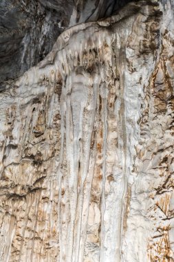 Romanya 'nın Bihor ilçesindeki Apuseni dağlarından Meziad mağarasının içi.