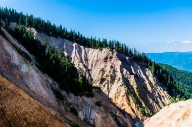 Groapa Ruginoasa, Apuseni Dağları 'ndaki doğal rezervasyon. Romanya 'nın Bihor ilçesi.
