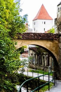 Brasov 'daki Rüşvet Kalesi mi yoksa Kale Geçidi mi? Romanya.