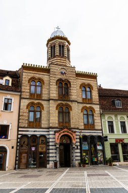 BRASOV, ROMANIA - 25 Eylül 2021: Kutsanmış Bakire Meryem 'in Varsayımı Kilisesi (Citadel) veya Theotokos Kilisesi' nin Yeni Yatakhanesi.