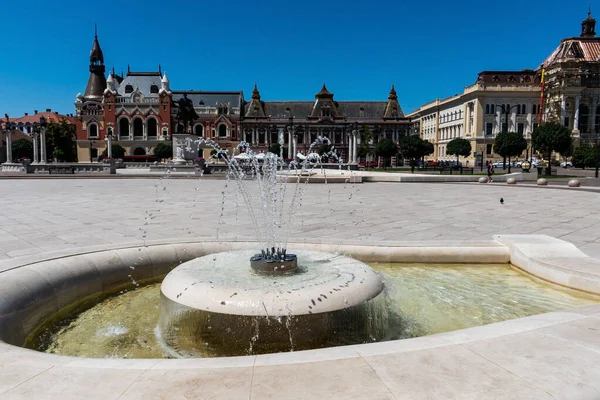 Oradea Romania Temmuz 2021 Yunan Sarayı Ile Birlik Meydanı Katolik — Stok fotoğraf