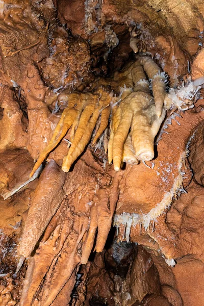 罗马尼亚比霍尔县Apuseni山Calcite Crystal Cave Farcu矿水晶洞 — 图库照片