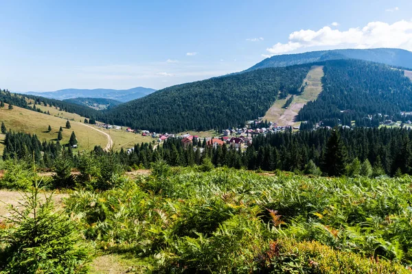 Landschaft Über Das Dorf Vartop Und Die Skipiste Bihor Rumänien — Stockfoto