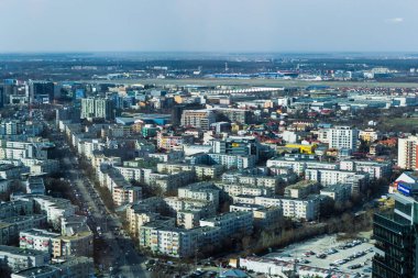 BUCHAREST, ROMANIA - 08 Mart 2019: Bükreş 'in hiçbir tarafının havadan görünüşü.