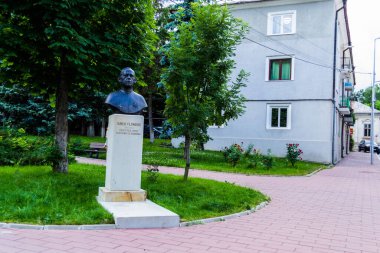 SUCEAVA, ROMANIA - 20 Haziran 2019: Iancu Flondor, Romanya Krallığı ile birleşme kampanyası yürüten Bucovina 'lı Romen bir siyasetçiydi..