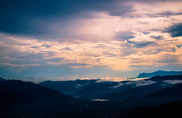 Lanskap Kota Piatra Neamt Dilihat Dari Gunung Pietricica — Stok Foto