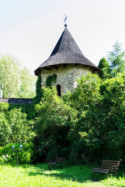 Moldovita Manastırı Bahçesi Romanya Nın Başkenti Suceava Vatra Moldovitei Yer — Stok fotoğraf