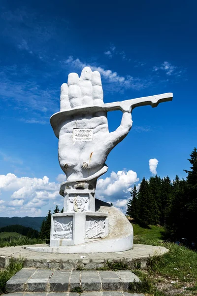 Bucovina Rumänien Juni 2019 Den Kommunistiska Regimens Vägarbetares Monument Föreställande — Stockfoto