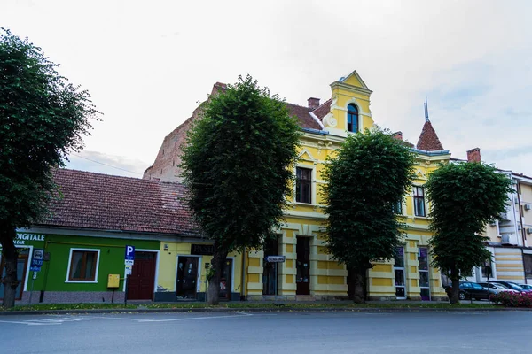 Bistrita Rumänien Juni 2019 Straße Mit Häuserarchitektur Retro Und Mittelalterstil — Stockfoto